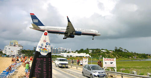 Schaffst du die Landung in St. Maarten?