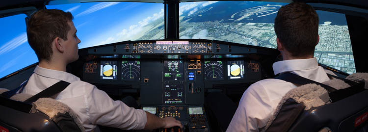 Flugsimulation Hamburg A320 Original Cockpit Flugsimulator