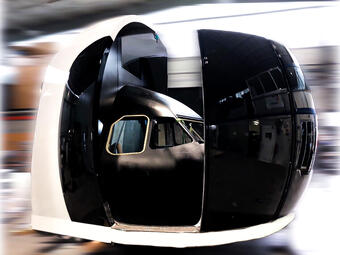 Holiday Inn Berlin Airport HANGAR24 Bar